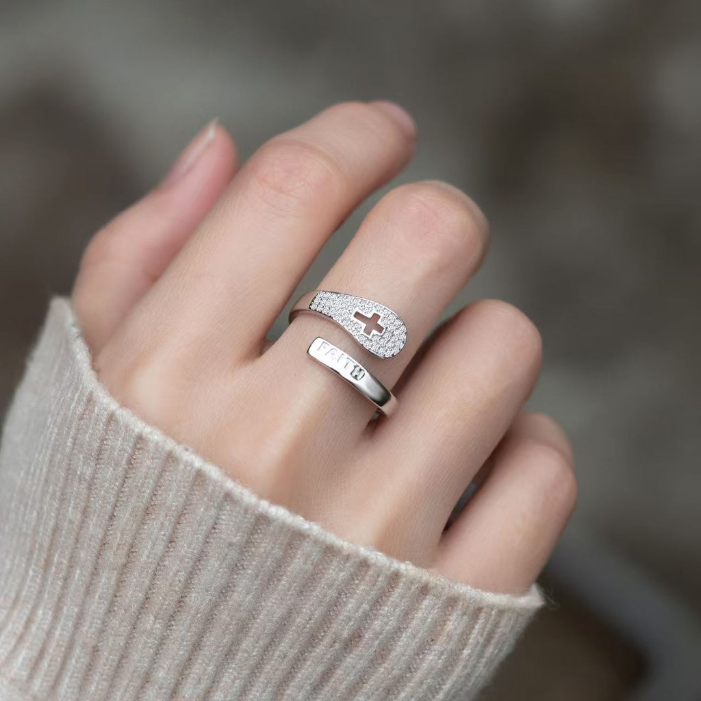 Adjustable Cross Cut Out Ring