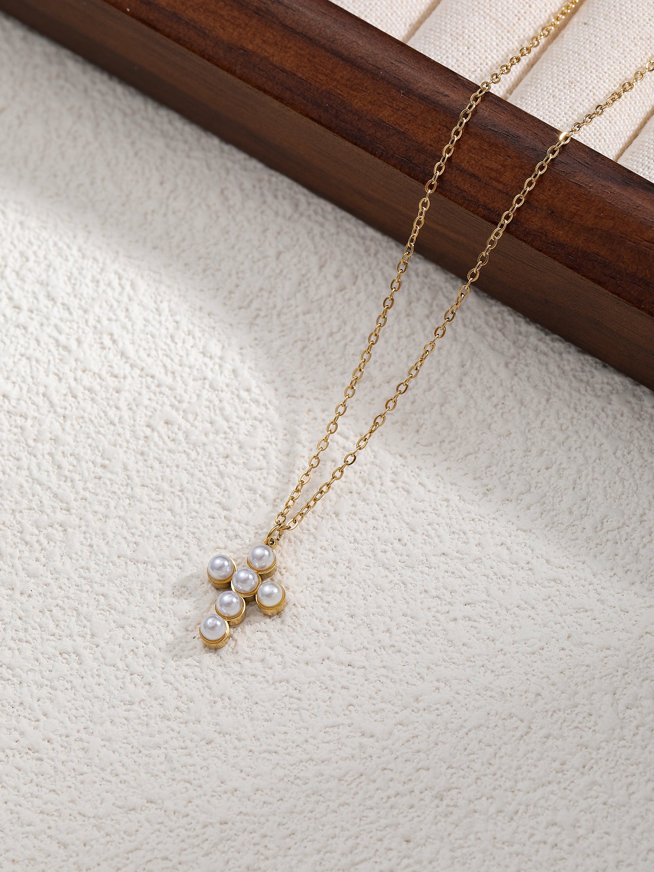 Cross Pearl Necklace